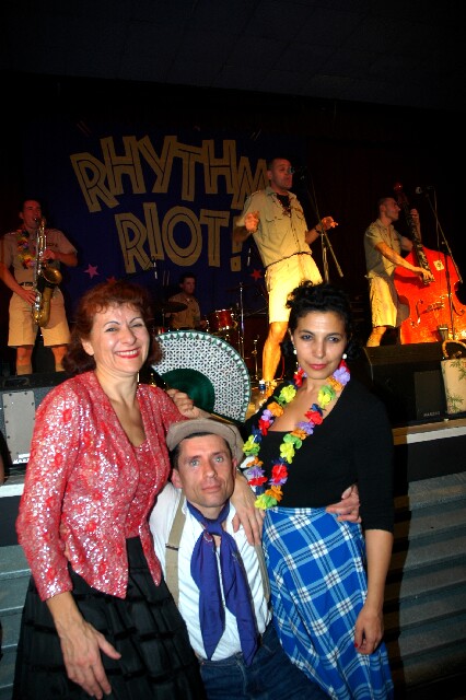 min 2005 11 27 riot 646